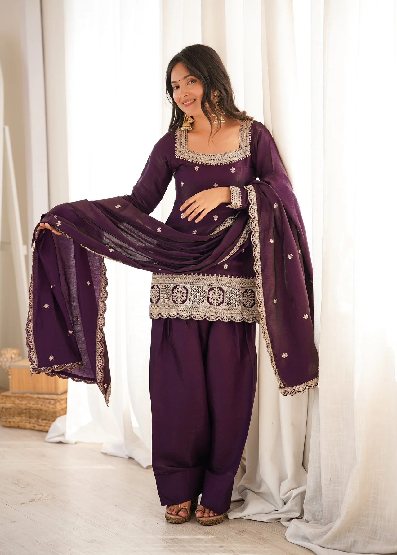 Glass Roman Silk Embroidered Kurta Set with Farshi Shalwar & Dupatta in Purple — photo 4 of 8