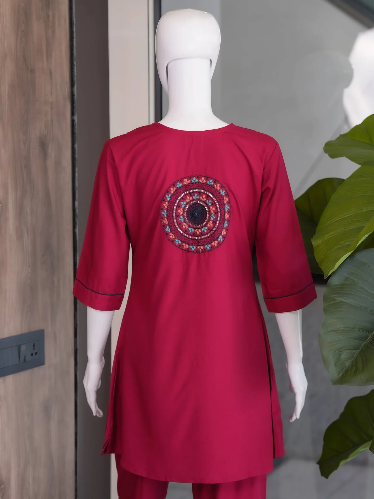 Rayon Embroidered Short Kurti Palazzo Set in Rani Pink — photo 7 of 9