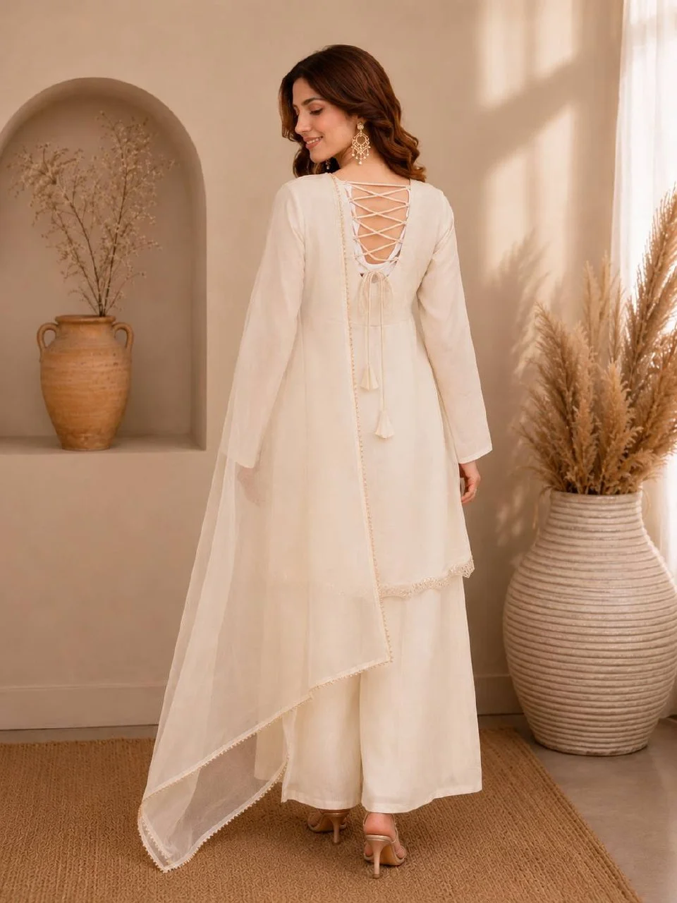 Silk Sequin Kurta Set with Organza Dupatta in Off White — photo 3 of 7