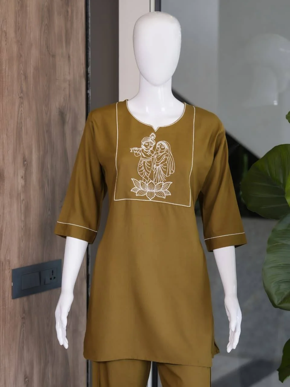 Cotton Slub Radha Krishna Kurti Palazzo Set in Olive Green — photo 7 of 8