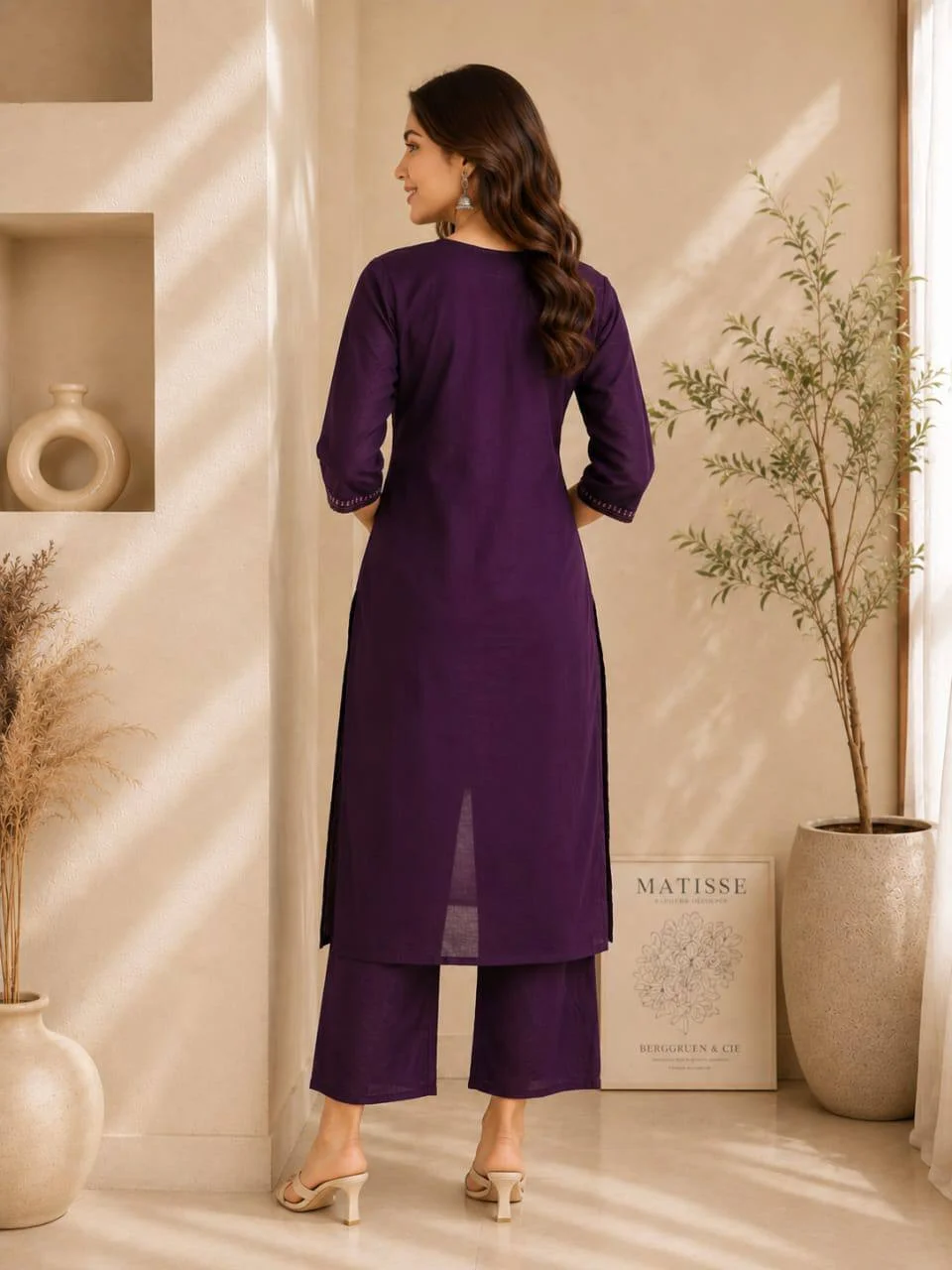 Cotton Rose Embroidered Straight Kurta Set in Purple — photo 3 of 8