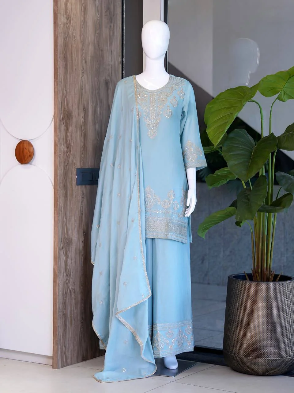 Embroidered Straight Kurta Set with Dupatta in Sky Blue — photo 5 of 7