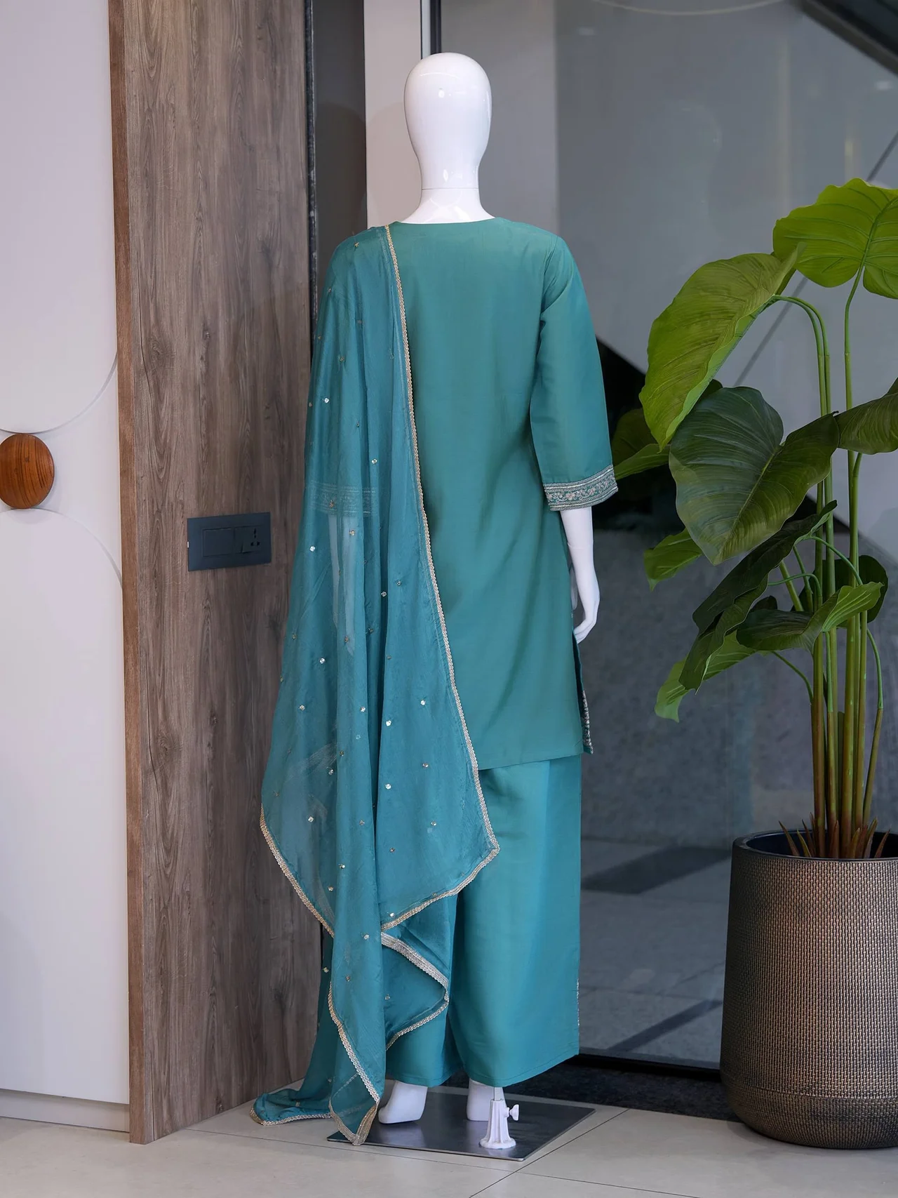 Roman Silk Notch Neck Kurta Set with Dupatta in Teal — photo 7 of 7