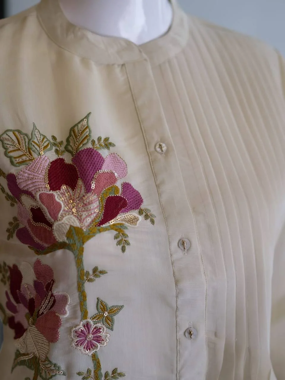 Chanderi Pintuck Embroidered Co-ord Set in Cream — photo 6 of 6
