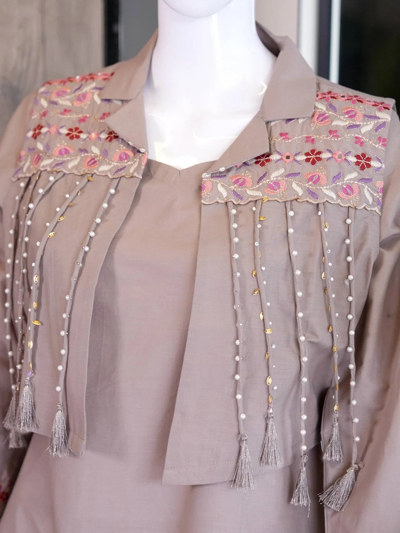 Cotton Tassel Embroidered Palazzo Co-ord Set in Mauve — photo 6 of 8