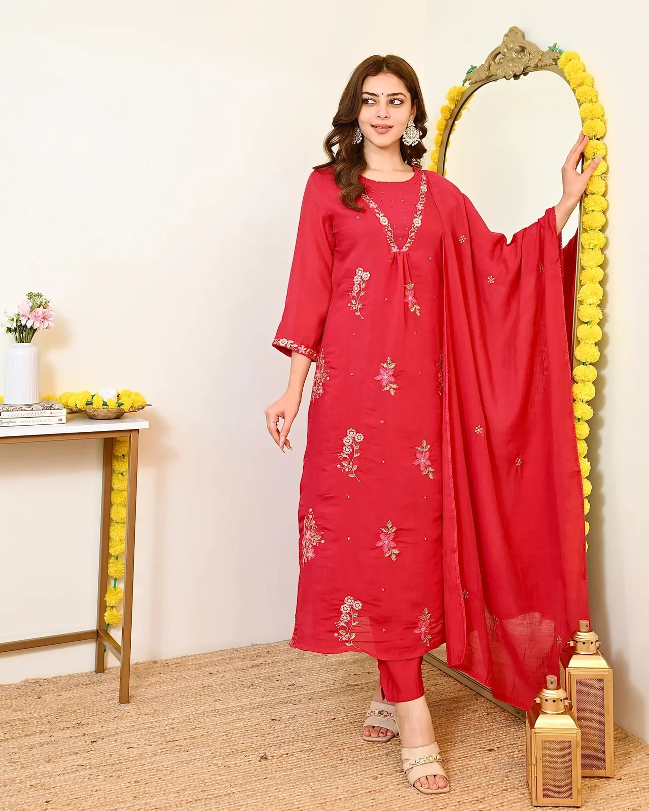 Premium Embroidered Kurta Pant Set with Dupatta — photo 4 of 5