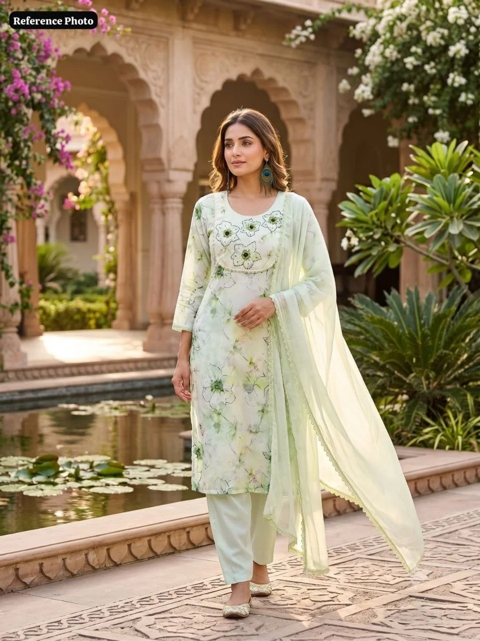 VIDALA CLOTHINGS Pista Pure Linen Cotton Kurti Pant Dupatta Set for Women in Pista Green — photo 2 of 7