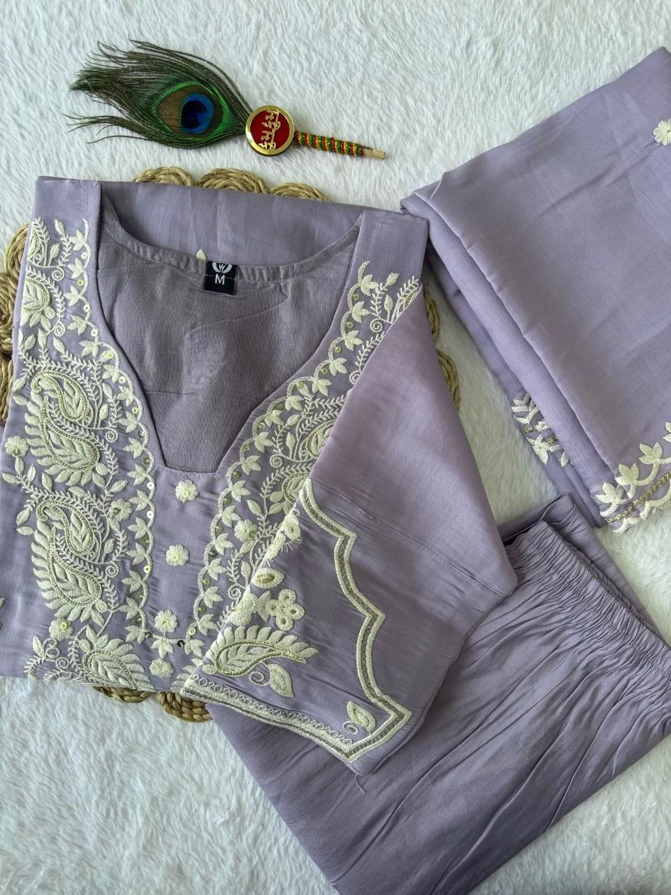 VIDALA CLOTHINGS Pure Mul Chanderi A-Line Kurti Pant Dupatta Set for Women in Lavender — photo 4 of 5