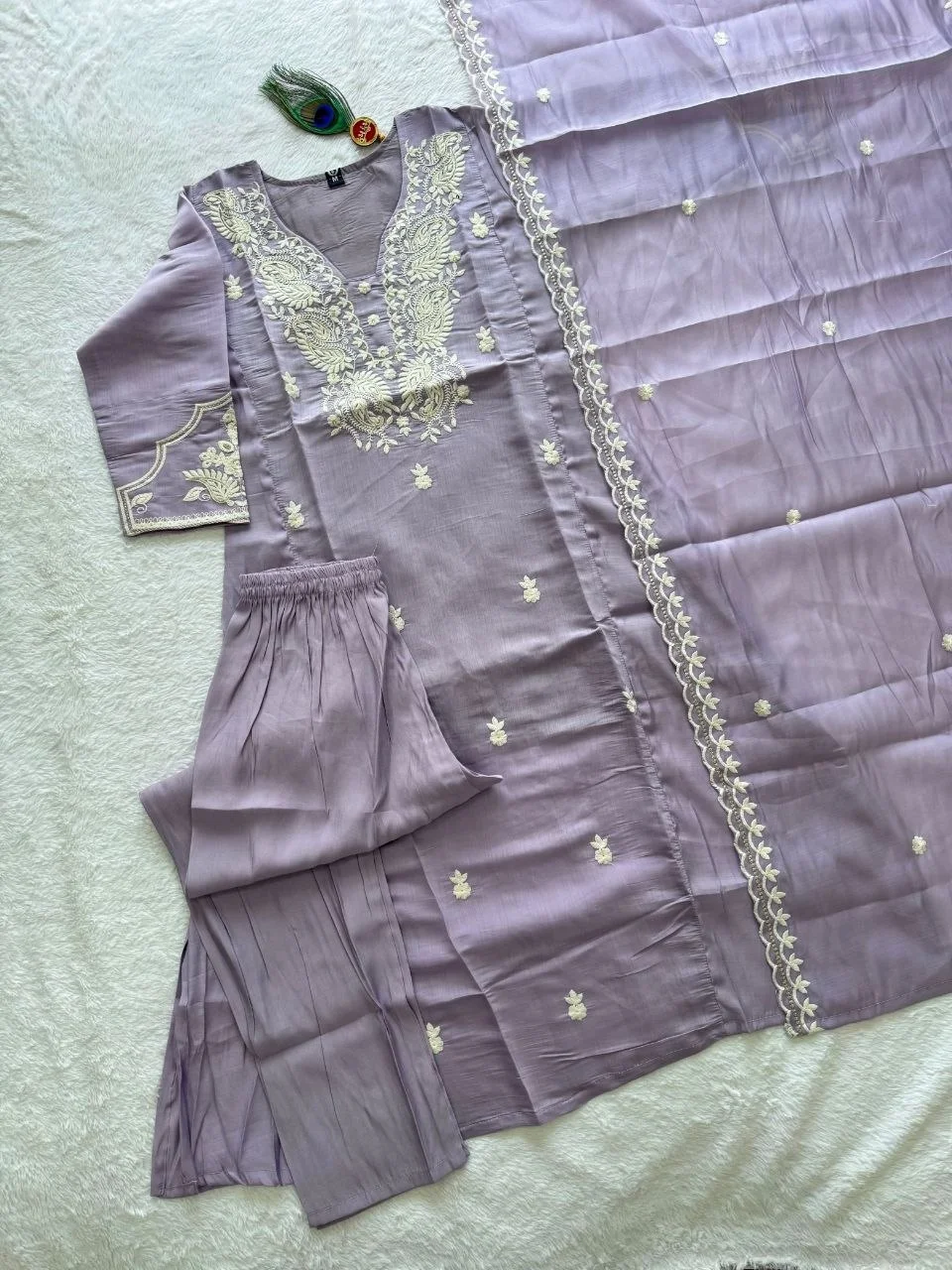 VIDALA CLOTHINGS Pure Mul Chanderi A-Line Kurti Pant Dupatta Set for Women in Lavender — photo 5 of 5