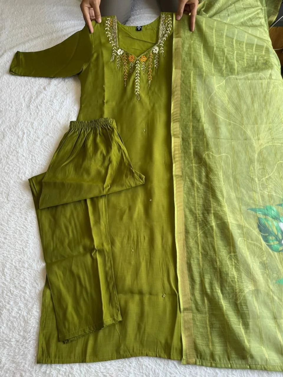 VIDALA CLOTHINGS Parrot Green Mul Chanderi Straight Kurti with Roman Silk Pant & Chanderi Linen Jacquard Dupatta Set — photo 7 of 7